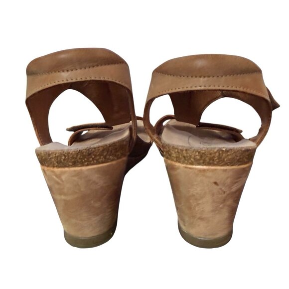 Taos Sheila Tan Open Toe Hook & Loop Strap Sandal Size EU39 US 8-8.5 - Picture 8 of 11